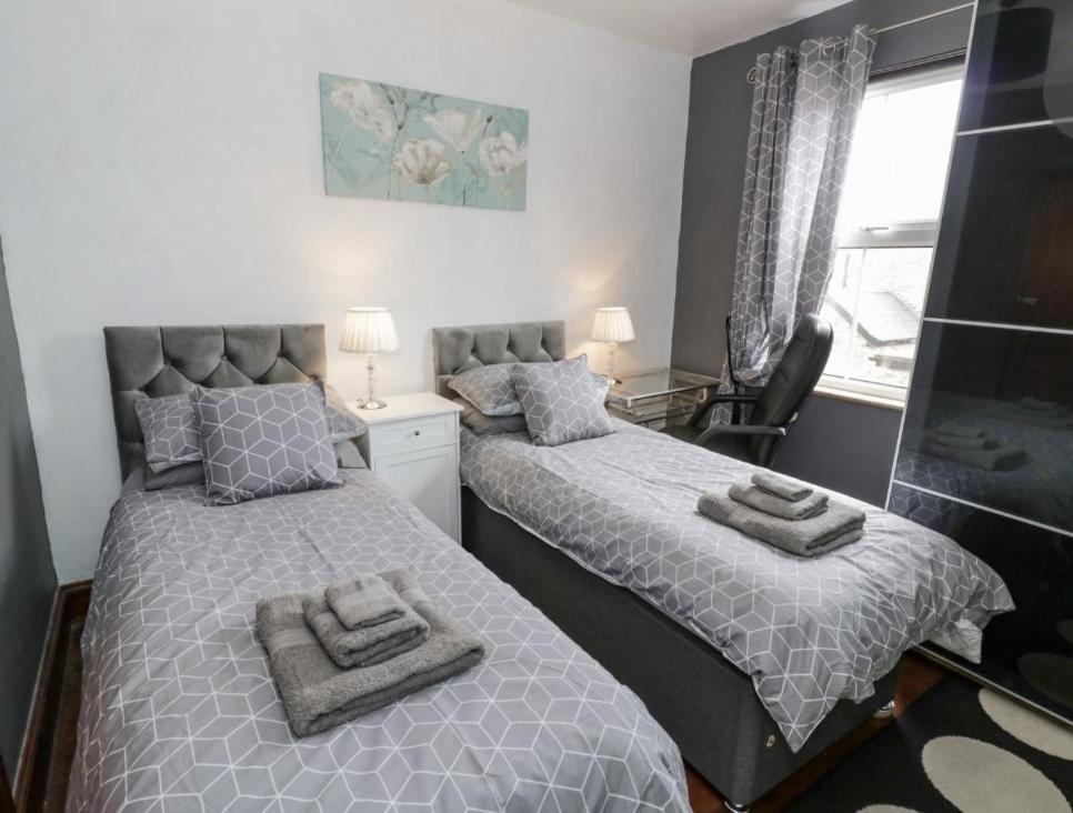 Lovely Comfortable 3 Bed Home, Worcester Esterno foto