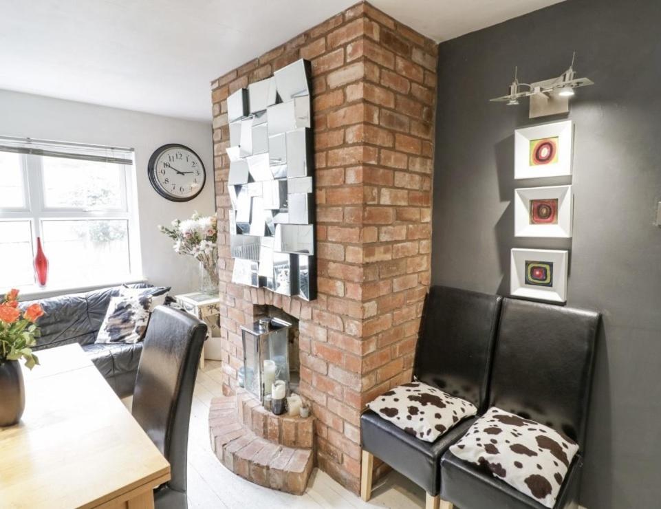 Lovely Comfortable 3 Bed Home, Worcester Esterno foto